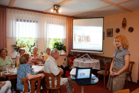 Bild Vortrag über das Medizent des KH MOL im Seniorenklub 