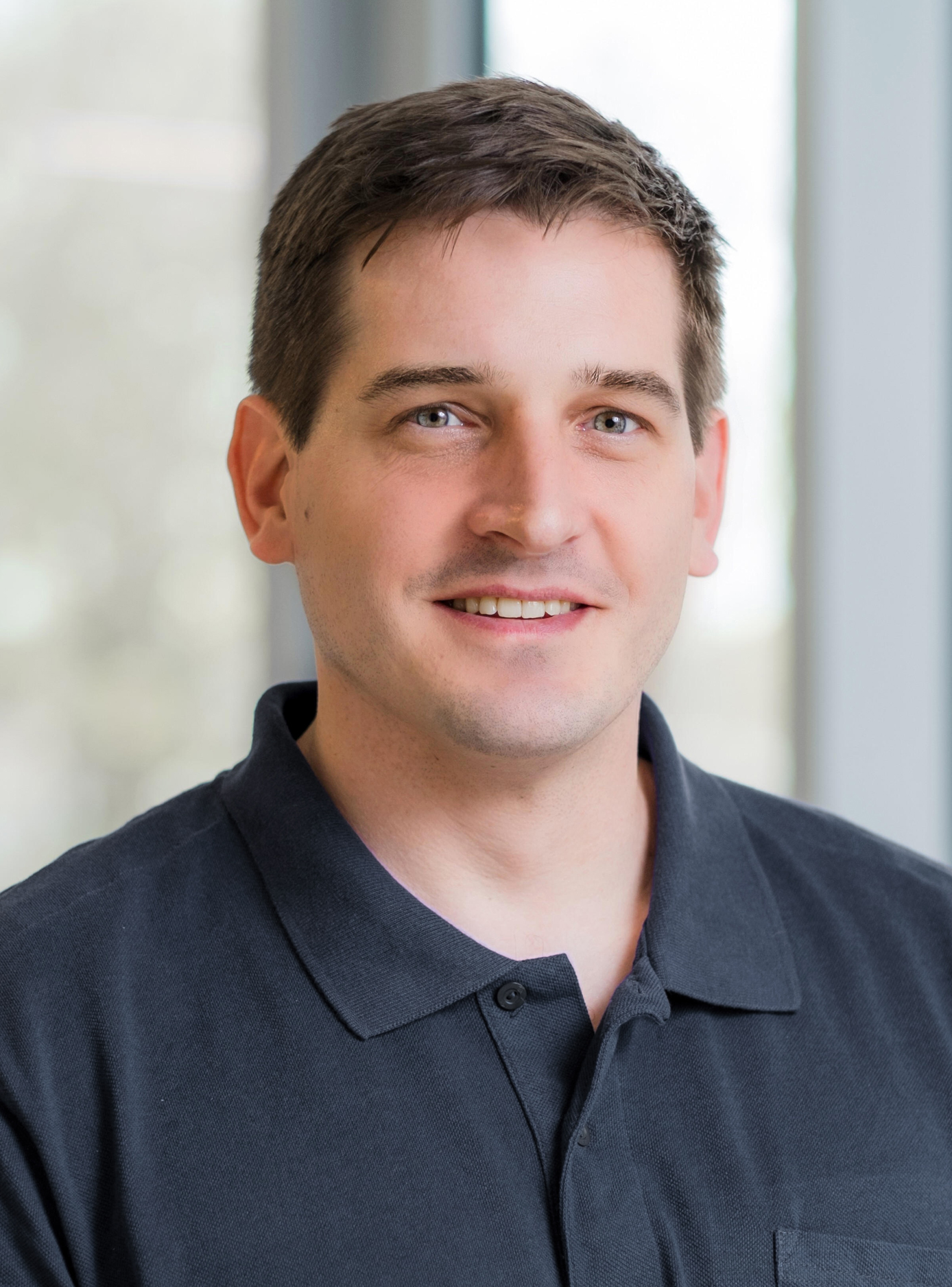 Oberarzt / Sektionsleiter Wirbelsäulenzentrum Dr. med. Oliver  Dobrindt